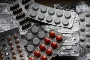 Criminal Defense Blog 40 how drug attorneys handle prescription drug charges