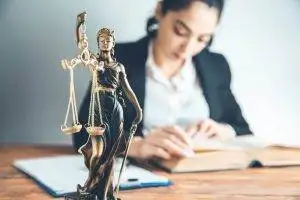 Can a Criminal Defense Attorney Help You Win Your Case? | David Hunter